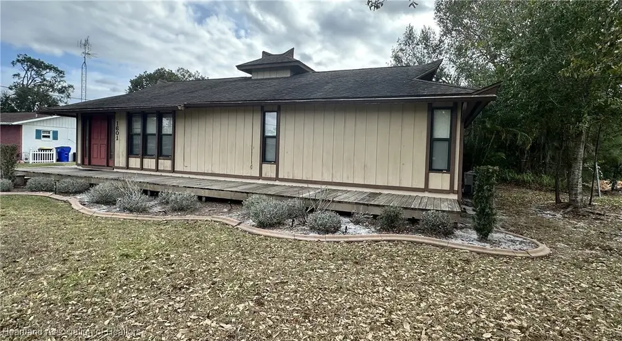 1601 Gramarcy Avenue, Sebring, FL 33875 - Image #2