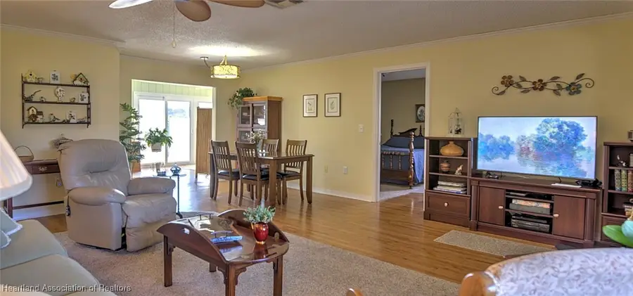 312 Grove Circle, Avon Park, FL 33825 - Image #2