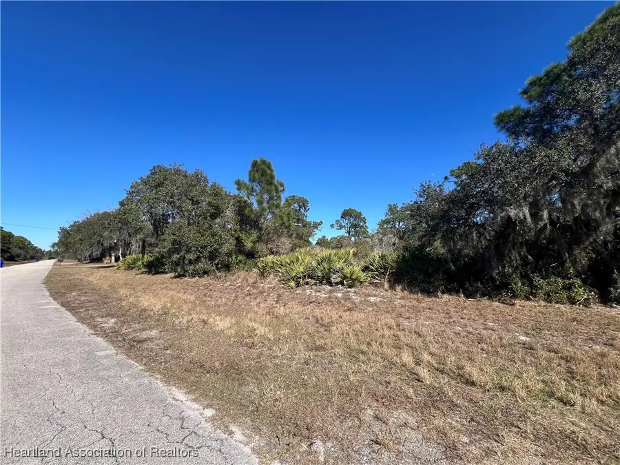 1869 Washington Boulevard Nw, Lake Placid, FL 33852 - Image #3