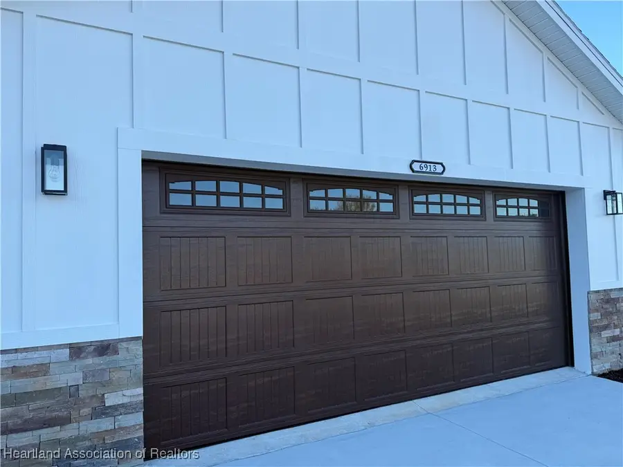 6913 Shasta Daisy Boulevard, Sebring, FL 33870 - Image #2