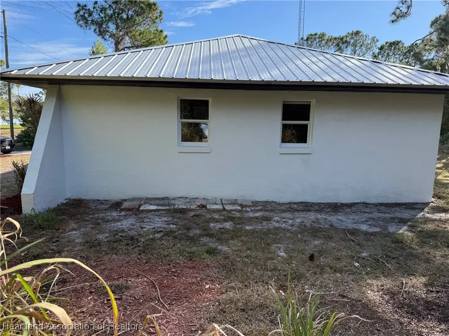 338 NW Boeing Street, Lake Placid, FL 33852 - Image #2