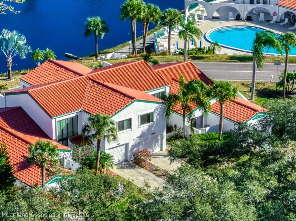 4663 Bluffs Hill Court #V2-C, Sebring, FL 33870 - Image #1