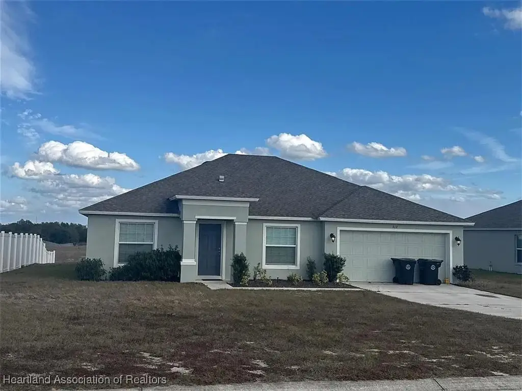 512 Central Ridge Lane, Frostproof, FL 33843 - Image #1