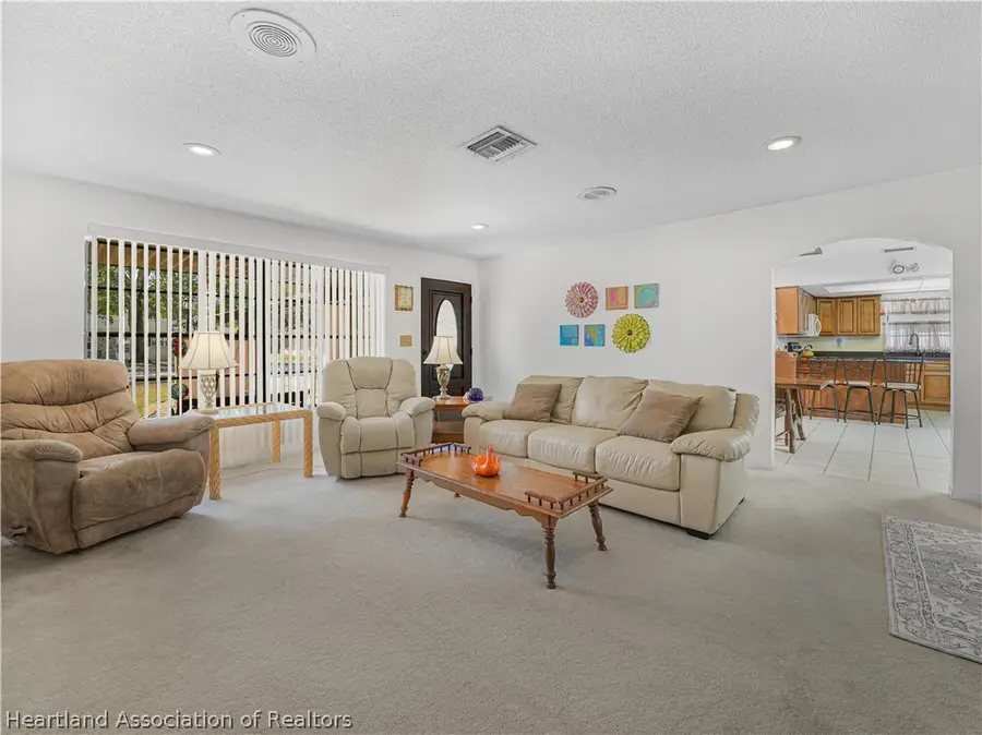 201 Dove Avenue, Sebring, FL 33870 - #3