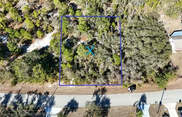 3045 Georgia Pine Road, Lake Placid, FL 33852