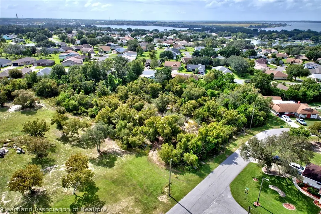 4 Lake Henry Drive, Lake Placid, FL 33852 - Image #1