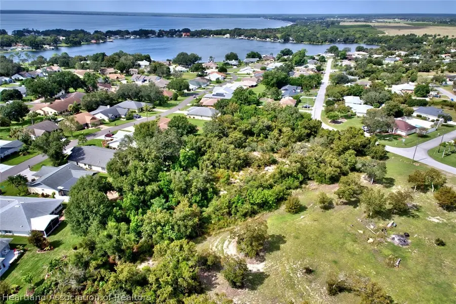 4 Lake Henry Drive, Lake Placid, FL 33852 - Image #3