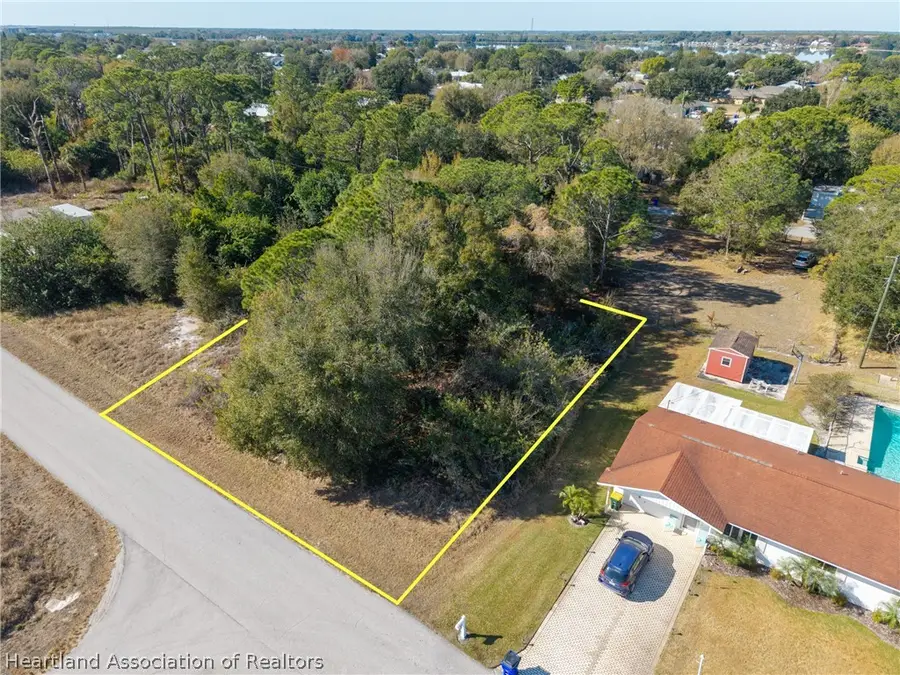 636 Fairfield Avenue, Lake Placid, FL 33852 - Image #2