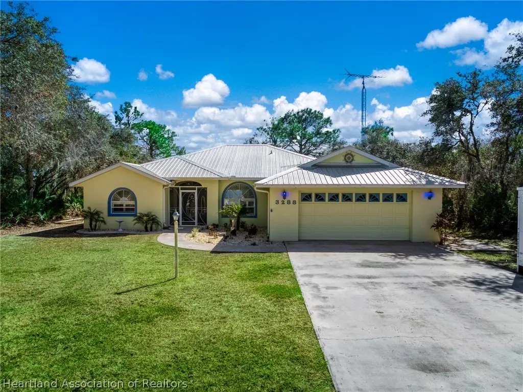 3288 Popinjay Avenue, Lake Placid, FL 33852 - Image #1
