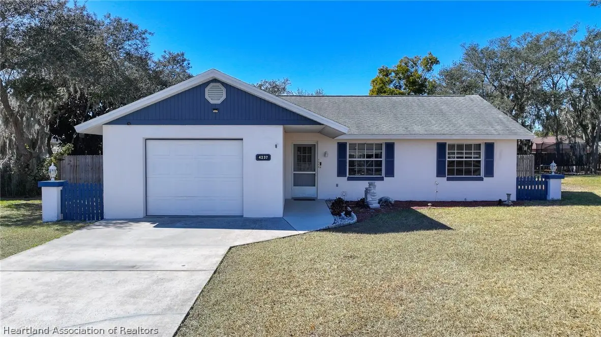 4237 Loquat Road, Sebring, FL 33875 - Image #1