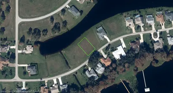 1304 Lakeside Way, Sebring, FL 33876