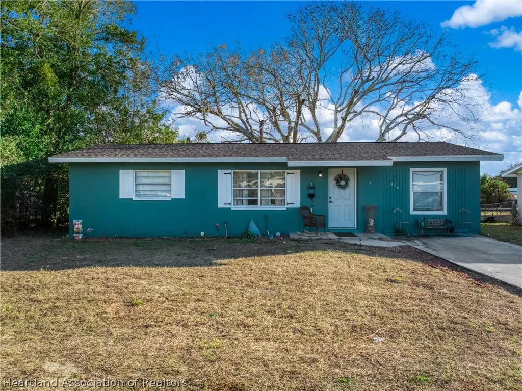314 Rail Avenue, Sebring, FL 33870 - #1
