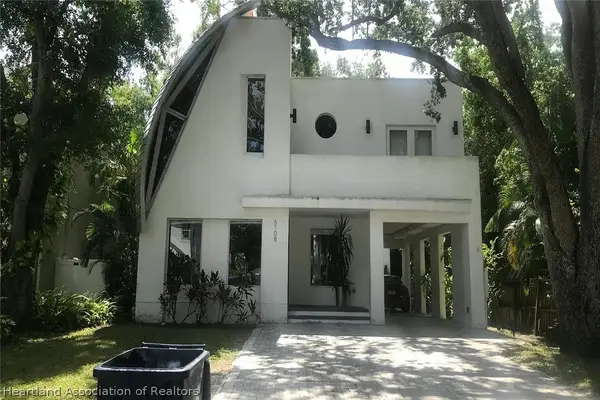 6108 S Elkins Avenue, Tampa, FL 33611