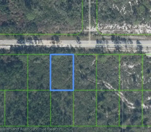6901 Columbus Boulevard, Sebring, FL 33872 - #2