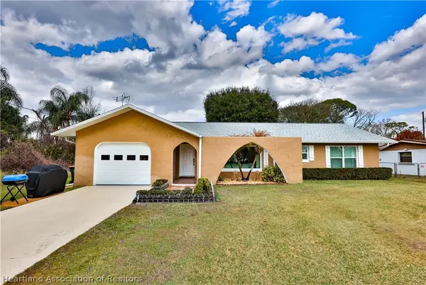 2108 Manatee Drive, Sebring, FL 33870