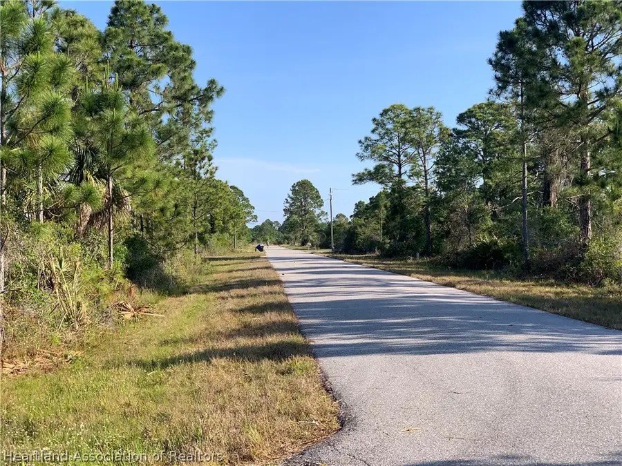 105 Citation Street Nw, Lake Placid, FL 33852 - #2