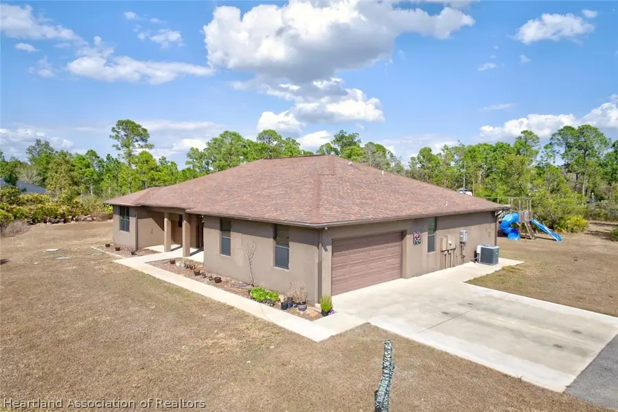 5008 Oak Road, Sebring, FL 33875 - #3