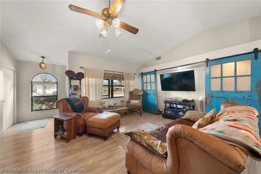 110 Swallow Avenue, Sebring, FL 33870 - #3