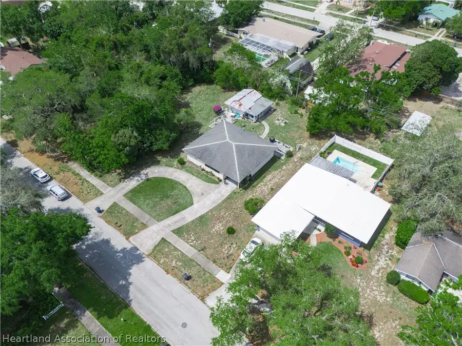 1302 Hotiyee Avenue, Sebring, FL 33870 - #3