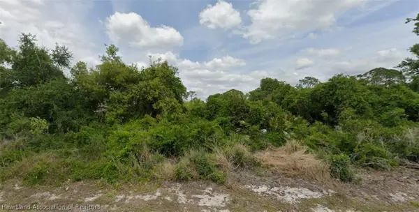 588 Coolidge Avenue Ne, Lake Placid, FL 33852