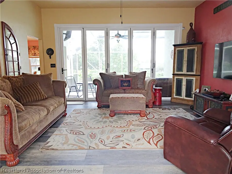 200 Anderson Street Ne, Lake Placid, FL 33852 - #3