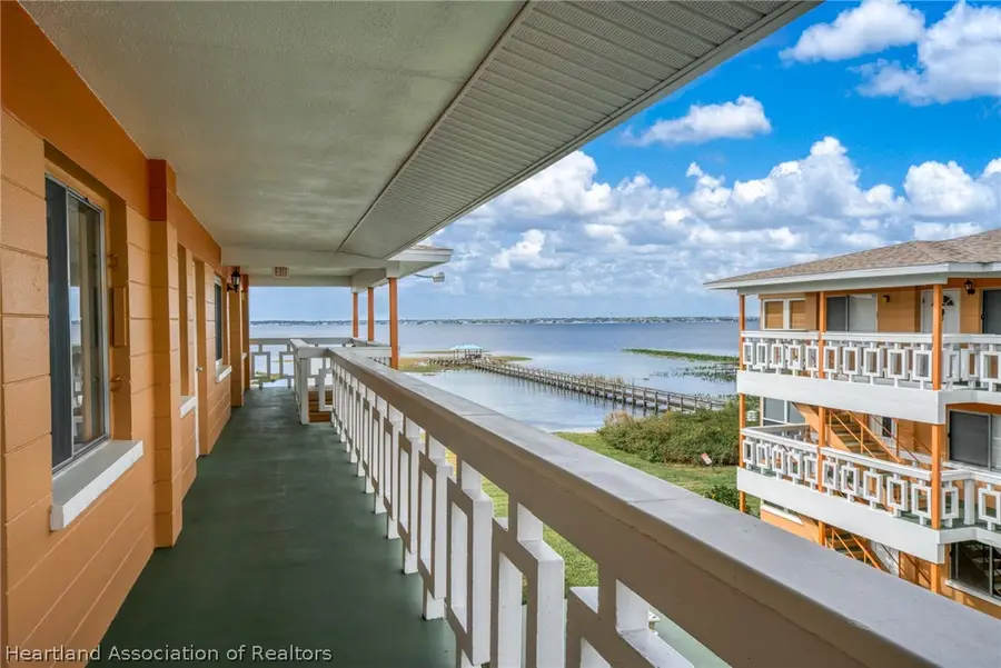 2111 Lakeview Drive #8C, Sebring, FL 33870 - #2