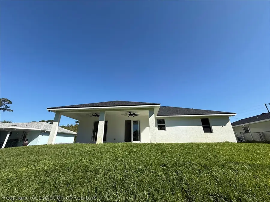 104 Lavender Avenue, Lake Placid, FL 33852 - #2