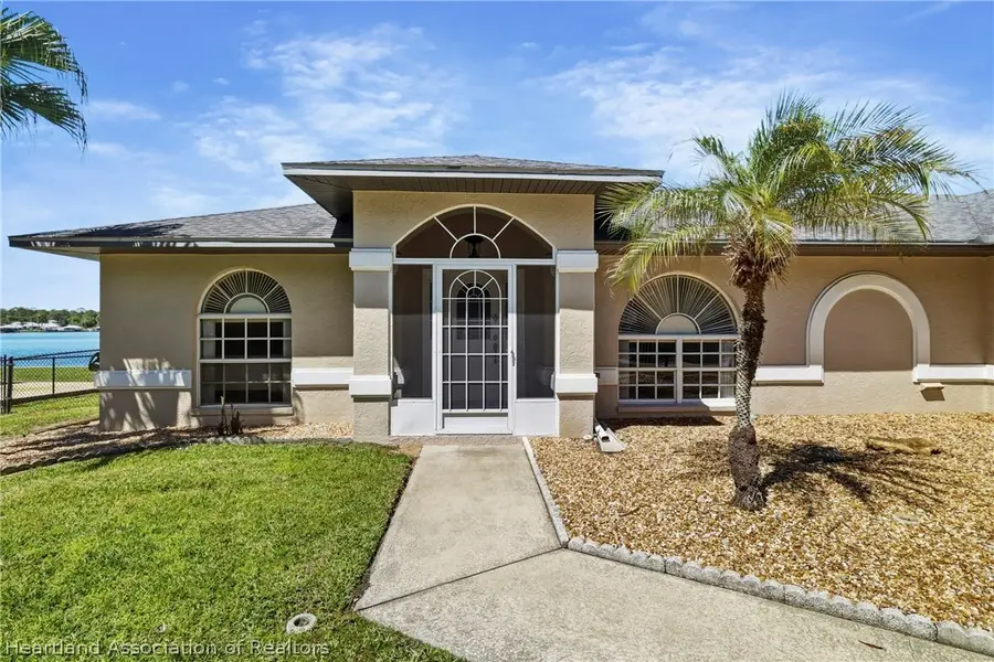 1086 Lake Carrie Drive, Lake Placid, FL 33852 - #2