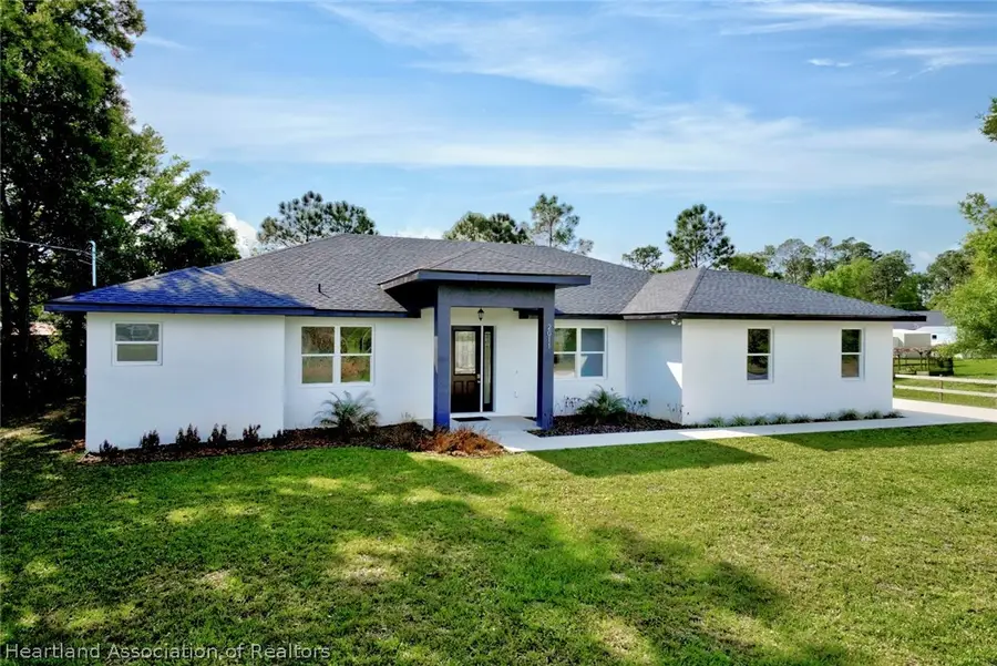2011 W Falcon Road, Avon Park, FL 33825 - #2