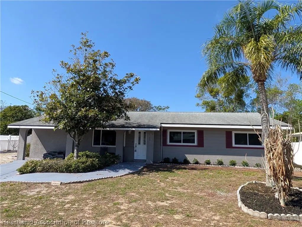 1103 Bellevue Avenue, Sebring, FL 33870 - #1