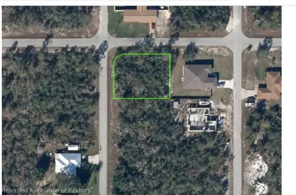 434 Komoto Avenue Ne, Lake Placid, FL 33852