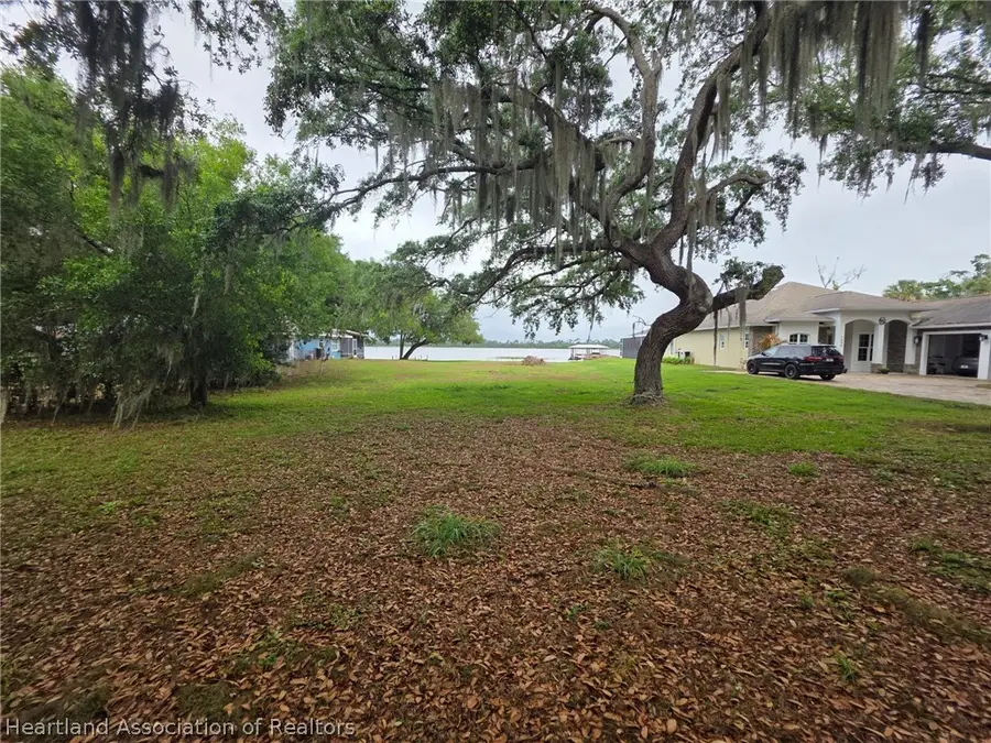 1048 Whispering Oaks Court, Sebring, FL 33875 - #3