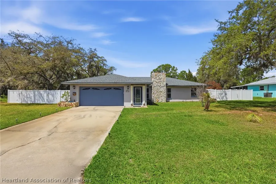 5809 Redwood Terrace, Sebring, FL 33876 - #2