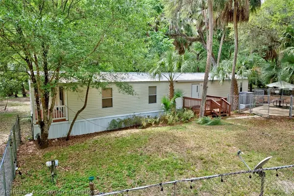 2500 Arbuckle Shores Road, Frostproof, FL 33843