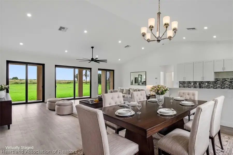 733 Sunset Pointe Drive, Lake Placid, FL 33852 - #2