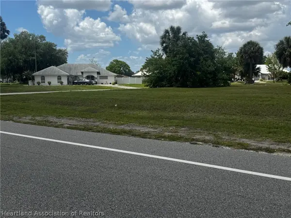 117 Duane Palmer Boulevard, Sebring, FL 33876