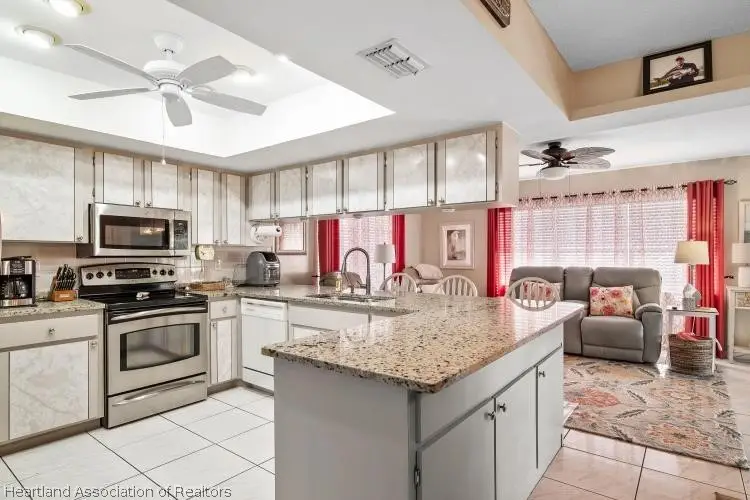 609 Holly Drive, Sebring, FL 33876 - #3