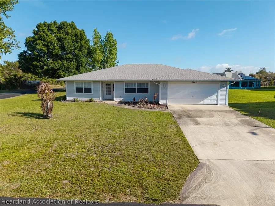 3205 Monza Drive, Sebring, FL 33872 - #2
