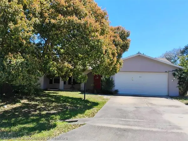 24 Felter Lane, Palm Coast, FL 32137