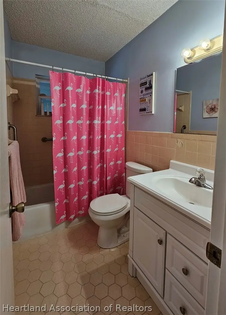 2402 Golf Hammock Drive, Sebring, FL 33872 - #2