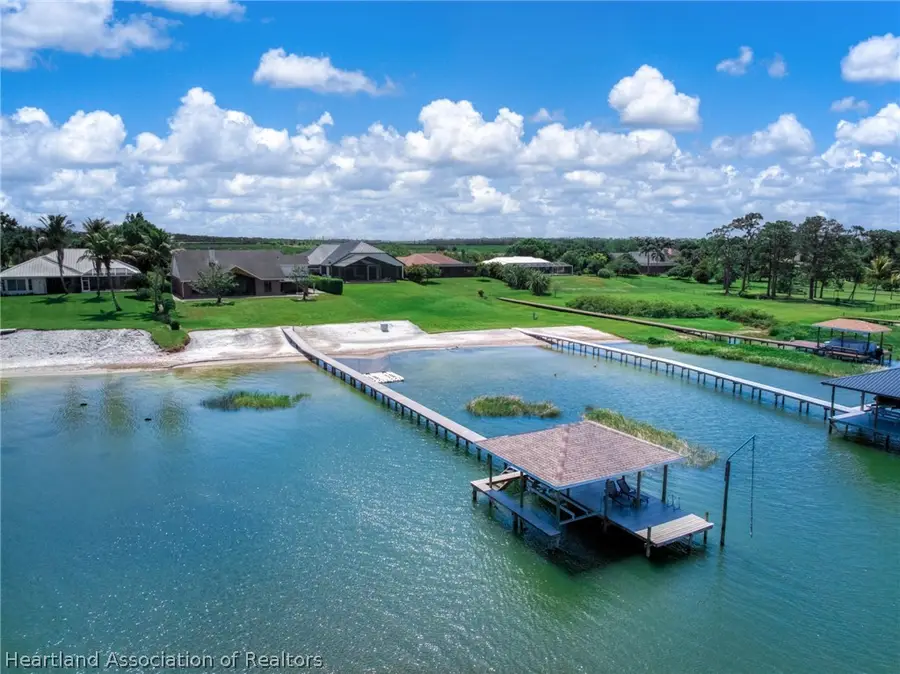 199 S Bear Pointe Drive, Lake Placid, FL 33852 - #2