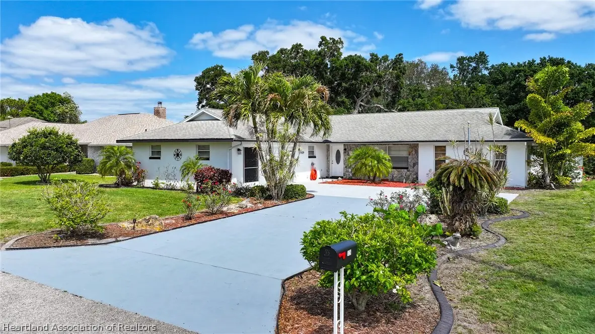 129 Forever Avenue, Lake Placid, FL 33852 - #1