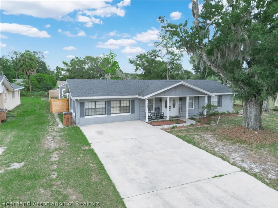 613 S 9th Avenue, Wauchula, FL 33873 - #2