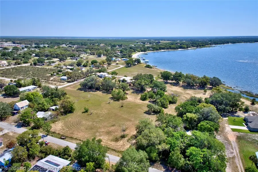 480 E Lakeview Drive, Avon Park, FL 33825 - #3