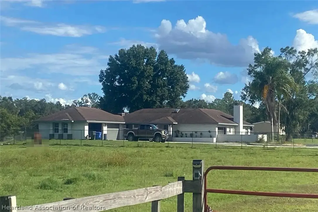 6709 W Knights Griffin Road, Plant City, FL 33565 - #1