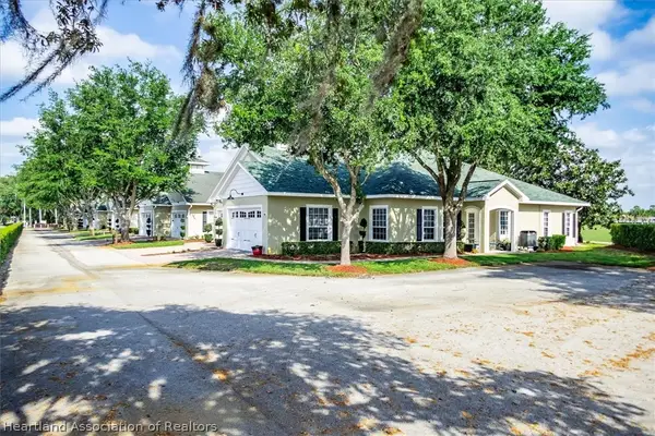 5345 Surrey Lane, Sebring, FL 33875