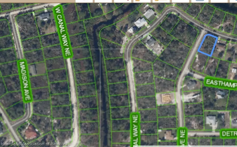 112 W Canal Way Ne, Lake Placid, FL 33852 - #3