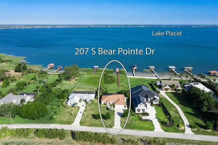 207 South Bear Pointe Drive, Lake Placid, FL 33852 - #2