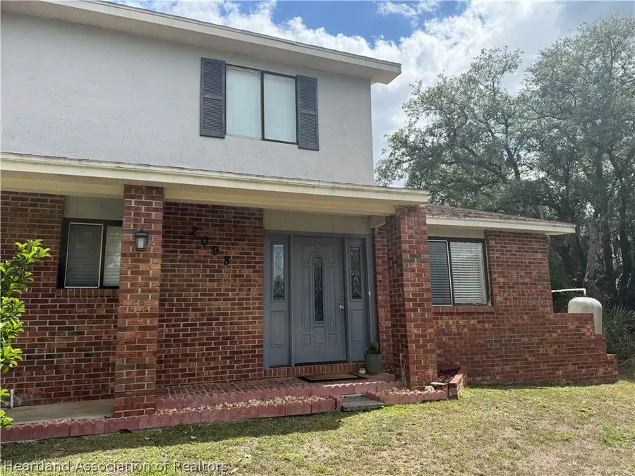 2098 N Larramore Road, Avon Park, FL 33825 - #2