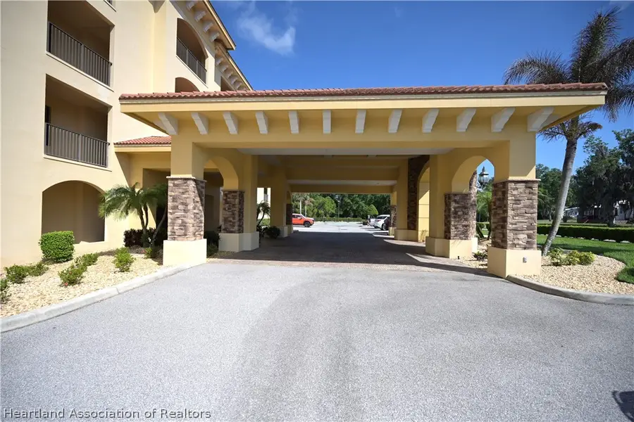 2351 Lakeview Drive #203, Sebring, FL 33870 - #3